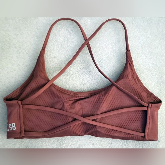 CSB Crop Shop Boutique Lexi Crop Top Sports Bra in Passion - Picture 4 of 4